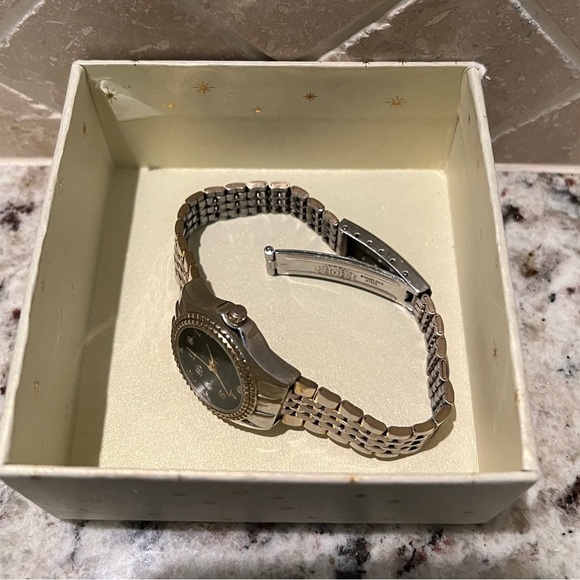 Cerrentino Womens Silver and Gold Watch Diamond series - Picture 5 of 7